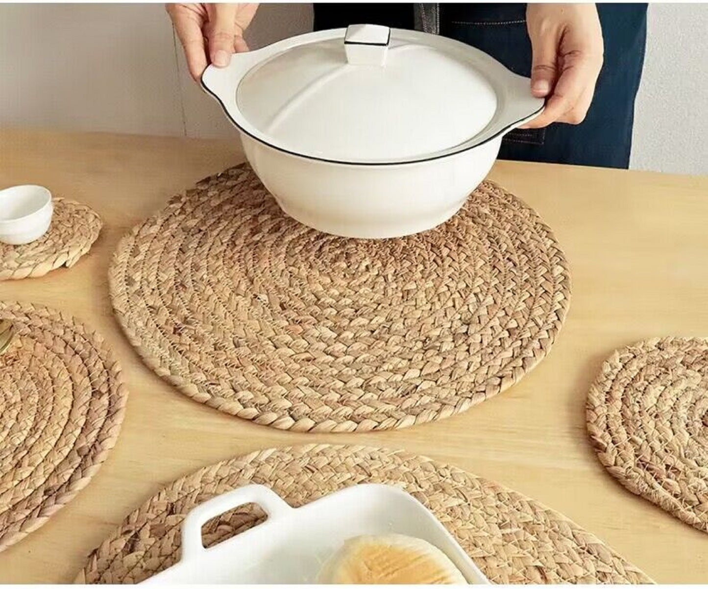 JIYUERLTD Straw placemat, Water grass Mat, hyacinth grass placemat, plate mat, coaster, pot mat,heat insulation mat for home kitchen