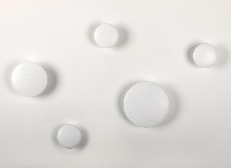 JIYUERLTD Wall Hooks Coat Hooks 5Pcs Dots Hook Door Hanger Hook for Home Decor(White) - JIYUERLTDJIYUERLTD Wall Hooks Coat Hooks 5Pcs Dots Hook Door Hanger Hook for Home Decor(White)
