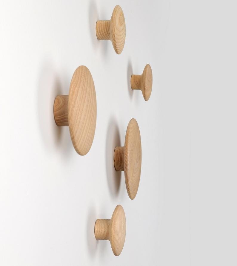 JIYUERLTD Wall Hooks Coat Hooks 5Pcs Dots Hook for Home Decor(Natural Wood) - JIYUERLTDJIYUERLTD Wall Hooks Coat Hooks 5Pcs Dots Hook for Home Decor(Natural Wood)